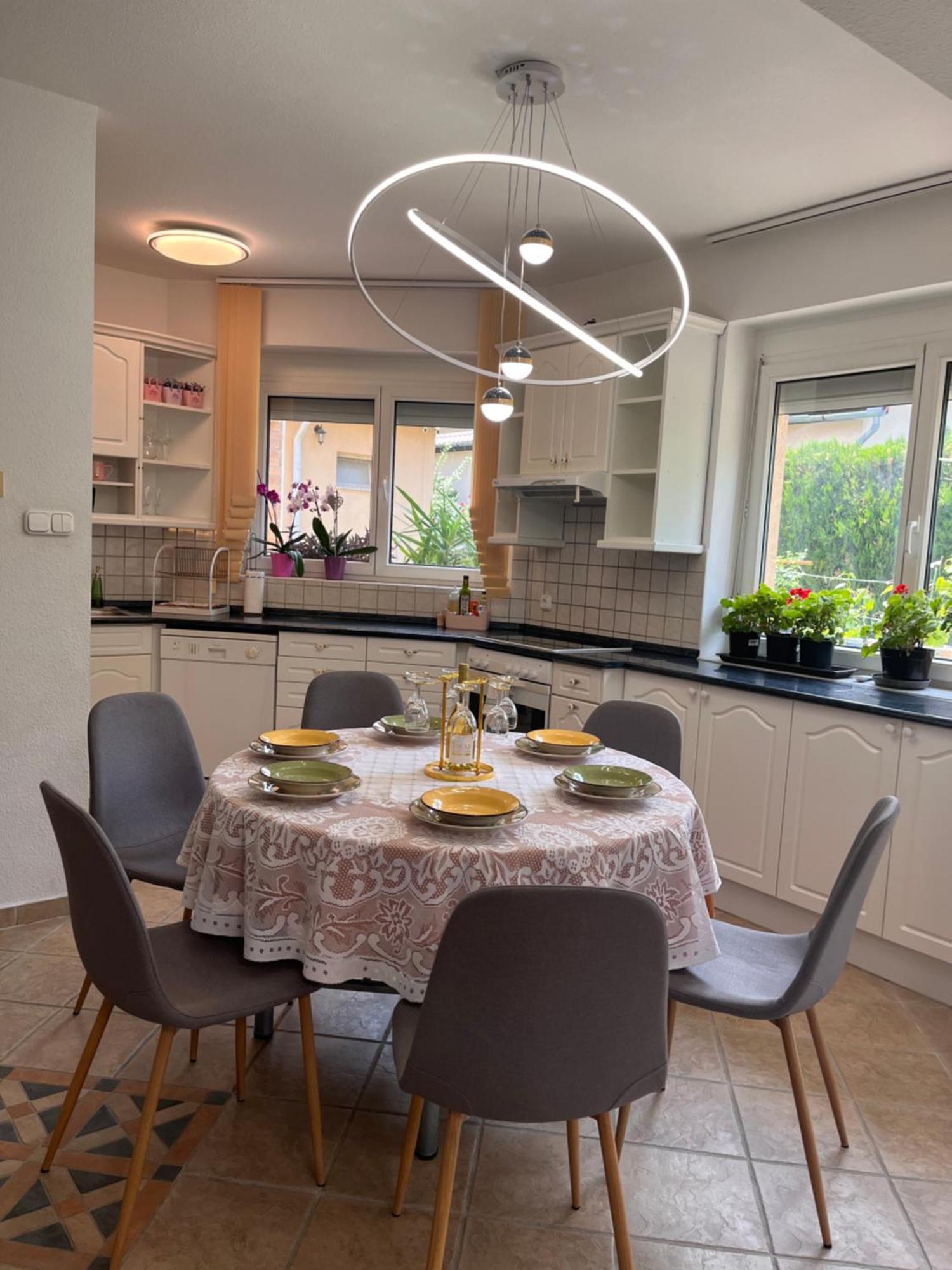 Garden Villa بودابست المظهر الخارجي الصورة